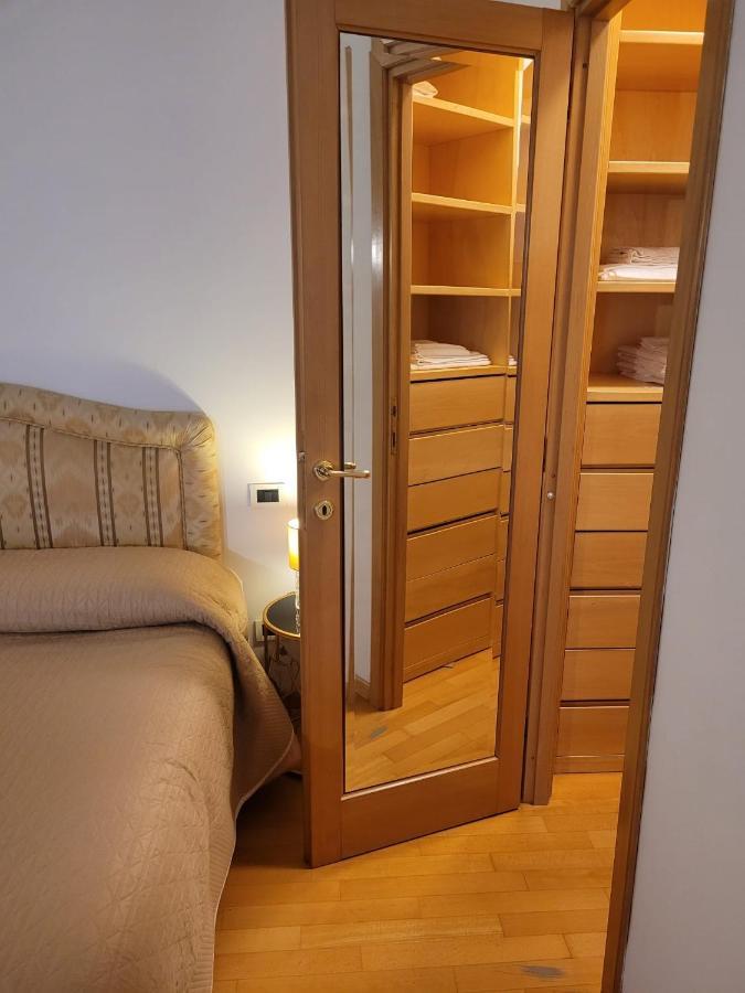 Lovely Suite Accogliente Appartamento Tra Policlinico E Piazza Bologna ローマ エクステリア 写真