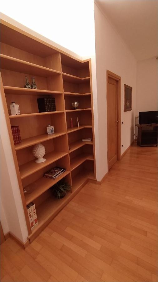 Lovely Suite Accogliente Appartamento Tra Policlinico E Piazza Bologna ローマ エクステリア 写真