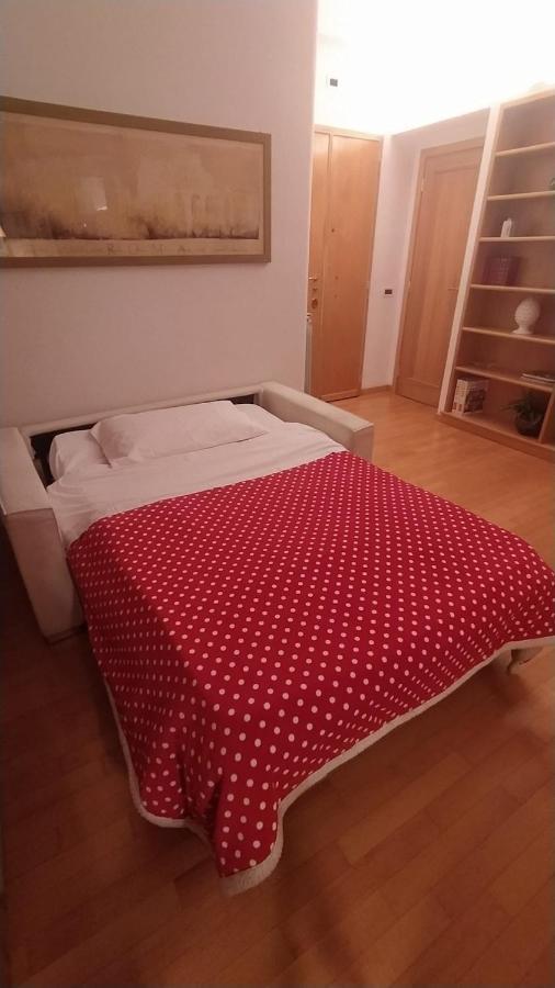 Lovely Suite Accogliente Appartamento Tra Policlinico E Piazza Bologna ローマ エクステリア 写真